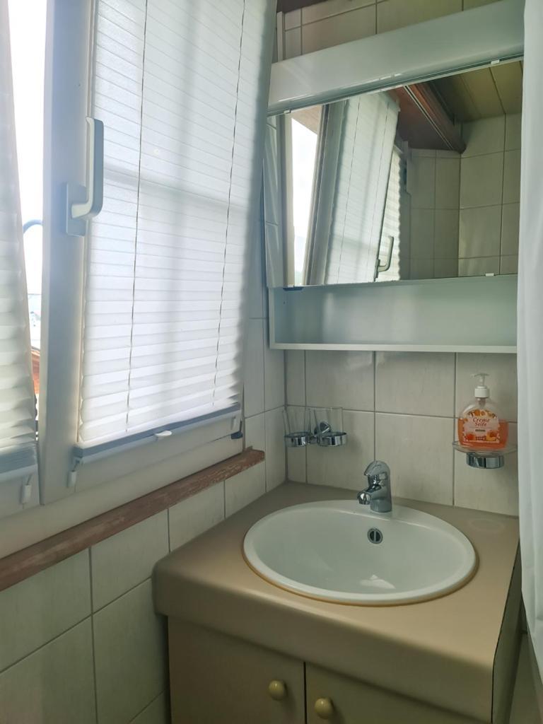 Ferienwohnung Abendberg - zentral nähe Bahnhof Wilderswil Exterior foto
